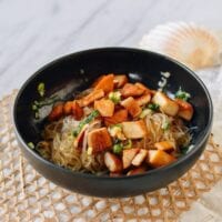 Glass noodles tossed with mushrooms, cwww5.fioekdjsdas.cf