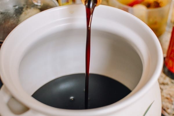 Adding vinegar to pot, cwww5.fioekdjsdas.cf