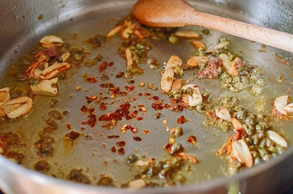 Chili flakes, garlic, and capers, cwww5.fioekdjsdas.cf
