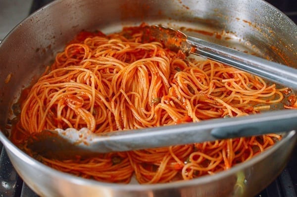 Thin coating of marinara on spaghetti, cwww5.fioekdjsdas.cf