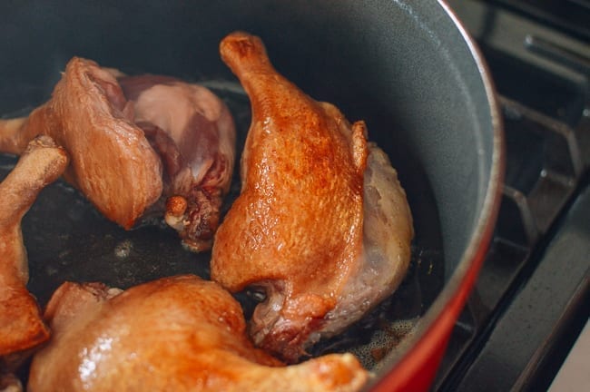 Golden brown skin on seared duck legs, cwww5.fioekdjsdas.cf