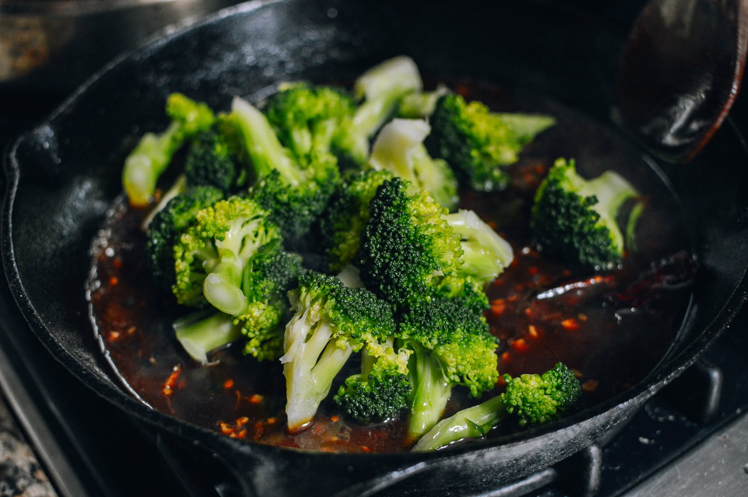 Adding broccoli to sauce, cwww5.fioekdjsdas.cf