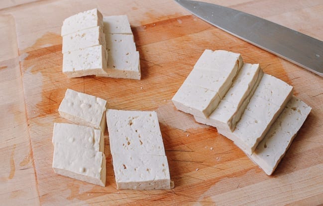 Firm tofu cut into rectangles, cwww5.fioekdjsdas.cf