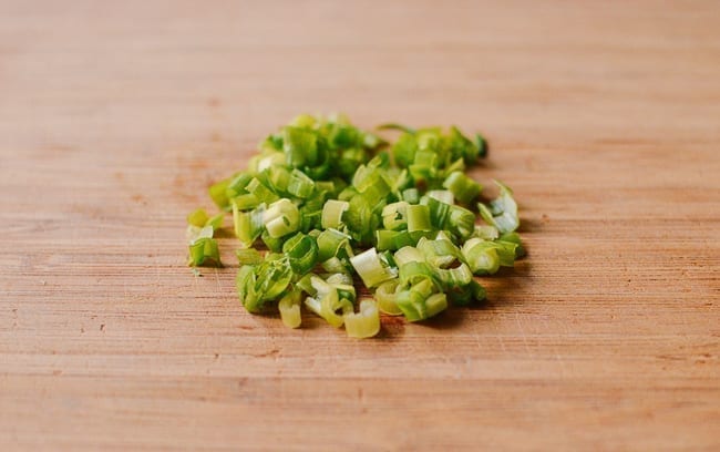 Chopped scallions, cwww5.fioekdjsdas.cf