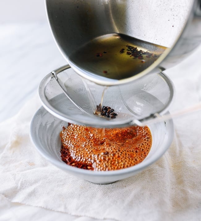 Pouring hot oil over chili flakes, cwww5.fioekdjsdas.cf