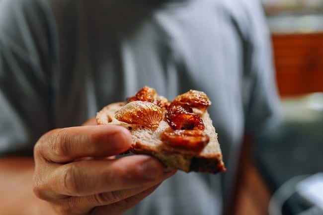 Fried garlic and shallots on toast, cwww5.fioekdjsdas.cf