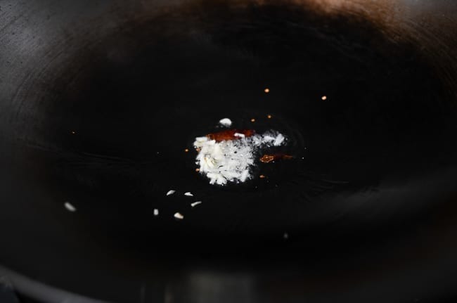 Garlic and chili in oil, cwww5.fioekdjsdas.cf