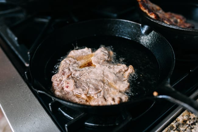 Frying pork chops in cast iron skillet, cwww5.fioekdjsdas.cf