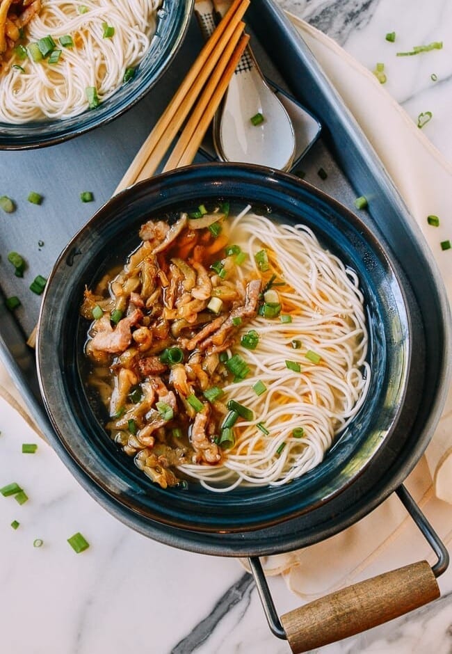 Zha Cai Shredded Pork Noodle Soup, cwww5.fioekdjsdas.cf