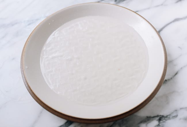 Soaking rice paper in sugar water, cwww5.fioekdjsdas.cf