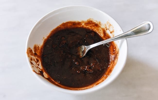 Tamarind pulp mixed with boiling water, cwww5.fioekdjsdas.cf