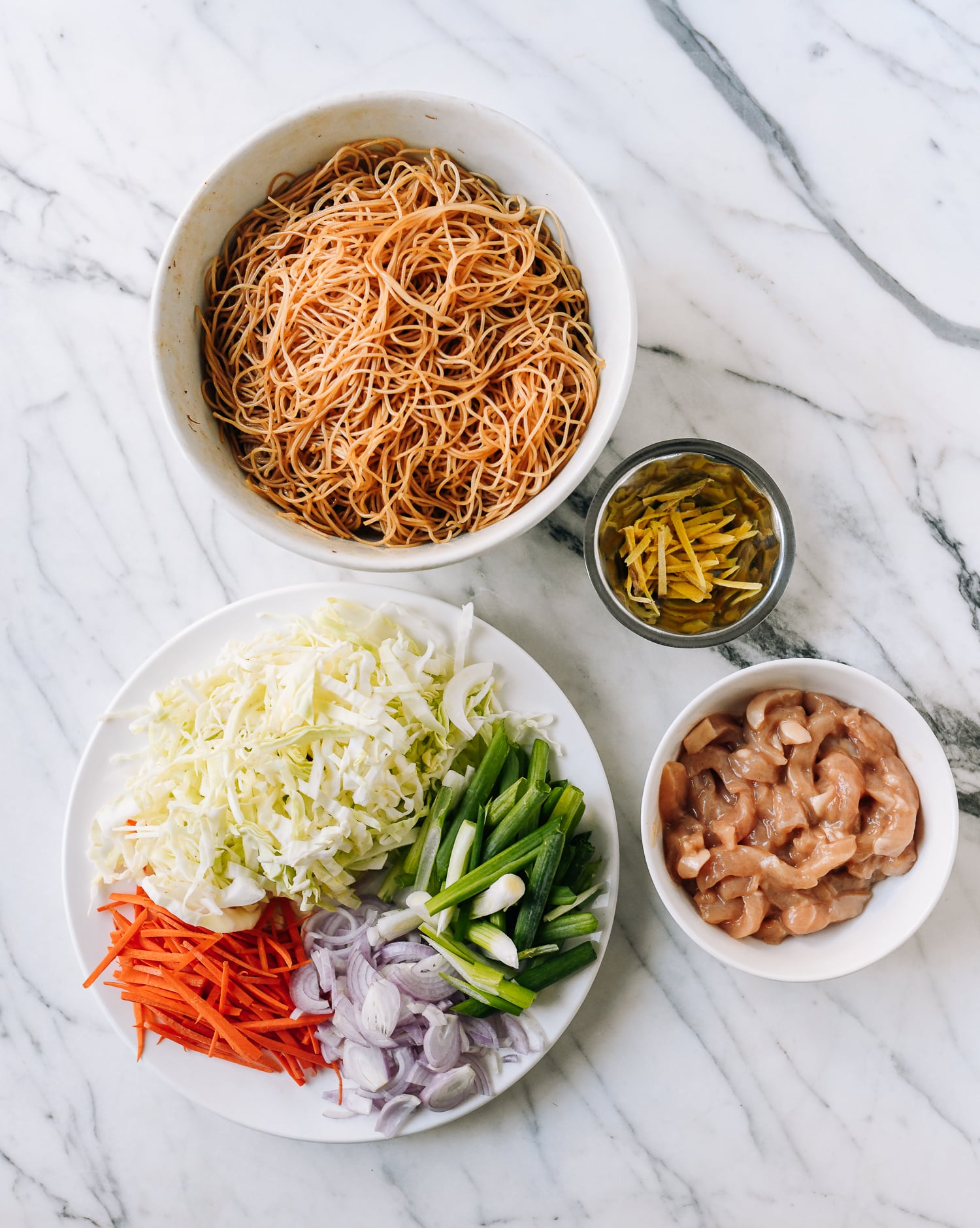 Chicken Mei Fun Ingredients, including noodles, vegetables, chicken, and ginger, cwww5.fioekdjsdas.cf