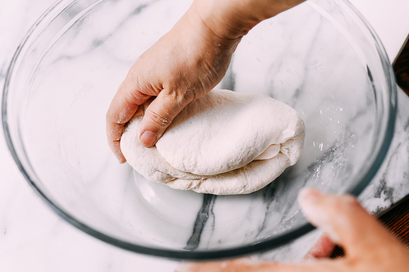 Hand-kneading shengjian bao dough, cwww5.fioekdjsdas.cf