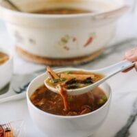 Spoonful of vegetarian hot and sour soup, cwww5.fioekdjsdas.cf