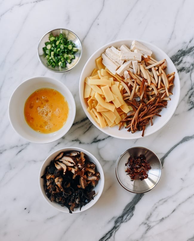 Ingredients for vegetarian hot and sour soup, cwww5.fioekdjsdas.cf