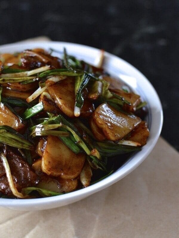 Steak and Scallion Rice Cake Stir-Fry by cwww5.fioekdjsdas.cf
