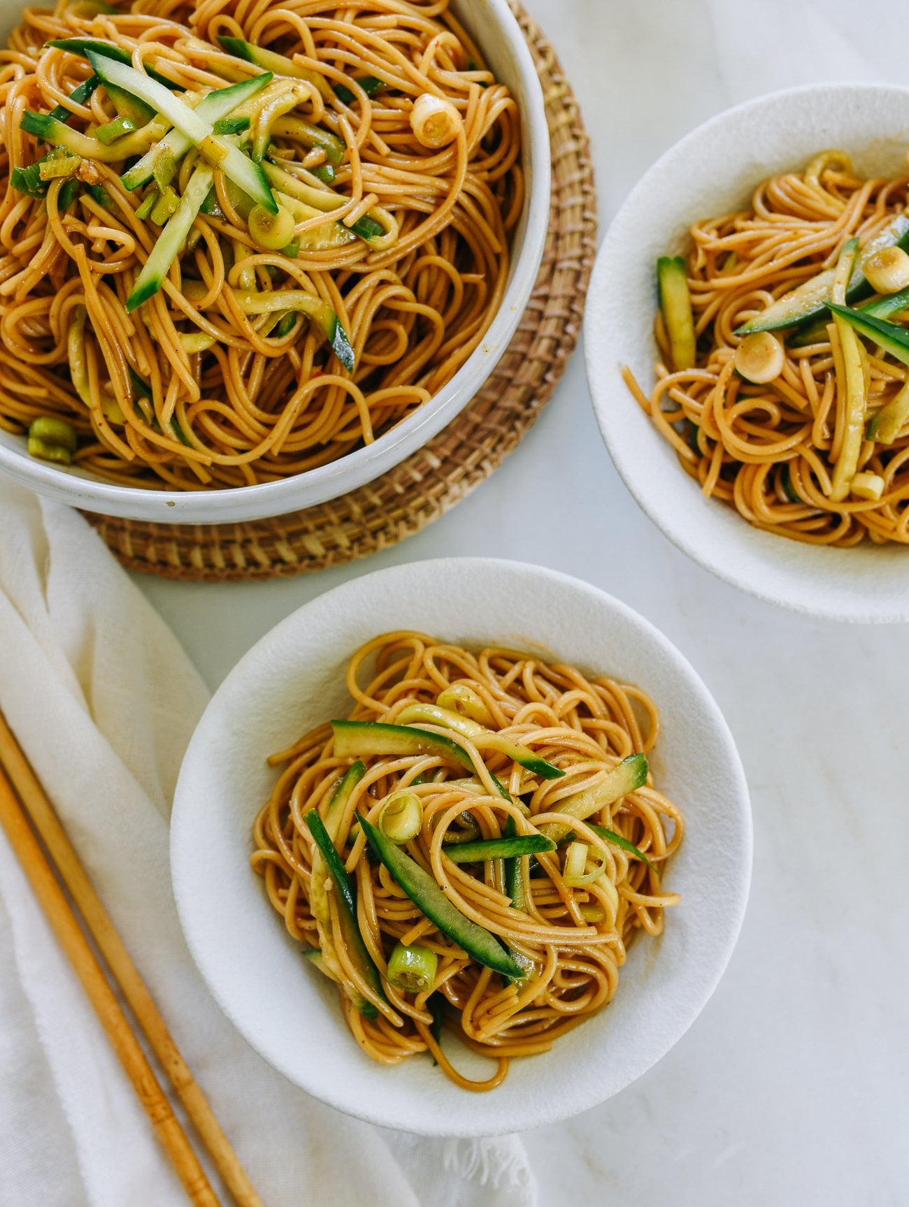 Sour Spicy Cold Noodles (酸辣冷面)